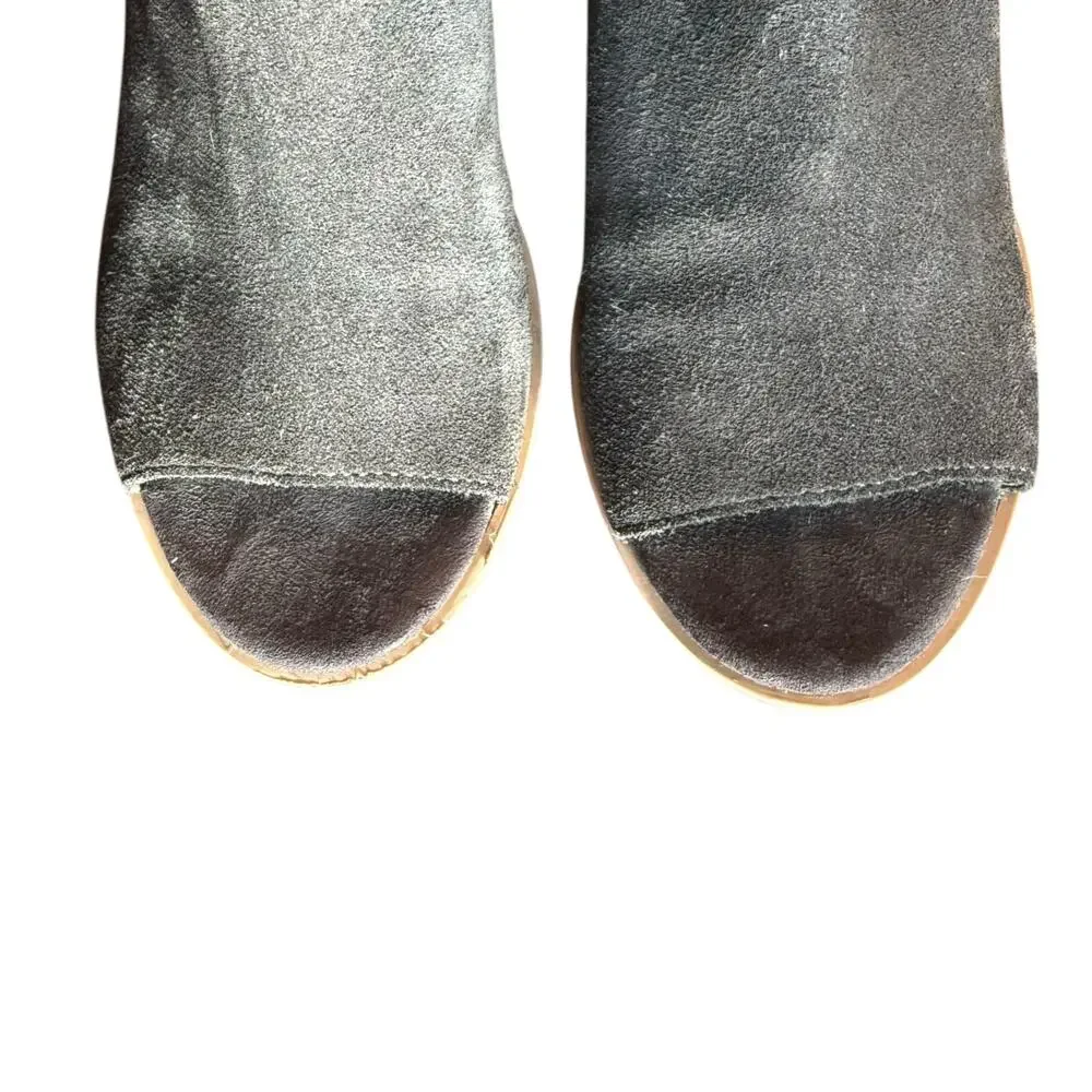 Susina women carina